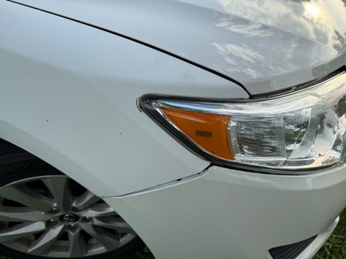 Used 2012 Toyota Camry LE FWD image 11