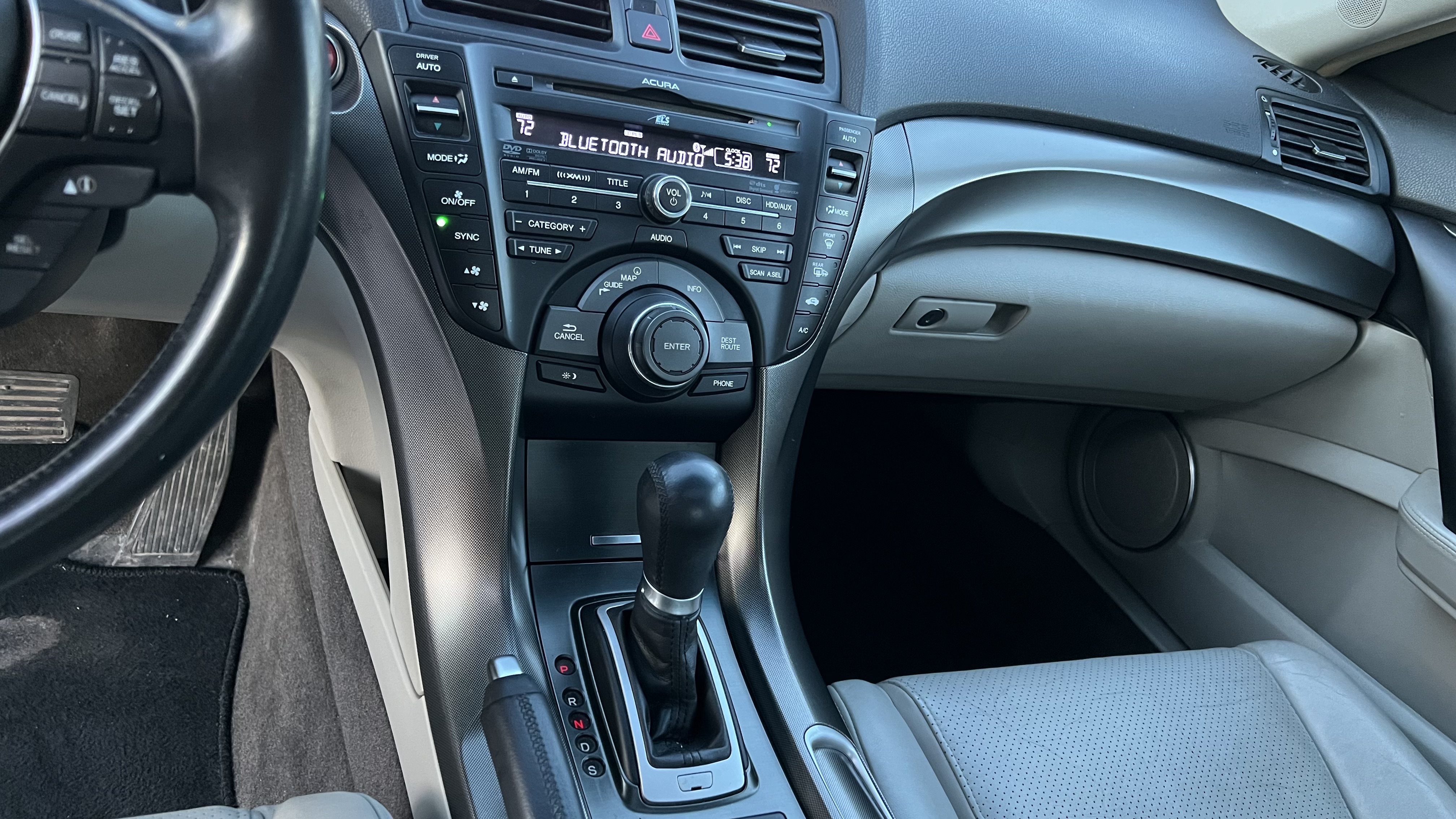 Used 2012 Acura TL w/ Technology Package FWD image 9
