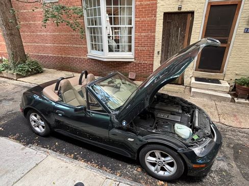 Used 2000 BMW Z3 2.5i RWD image 22