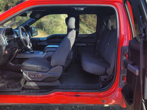 Used 2016 Ford F150 XLT w/ Equipment Group 302A Luxury image 14