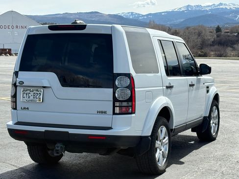 Used 2015 Land Rover LR4 HSE AWD/4WD image 6