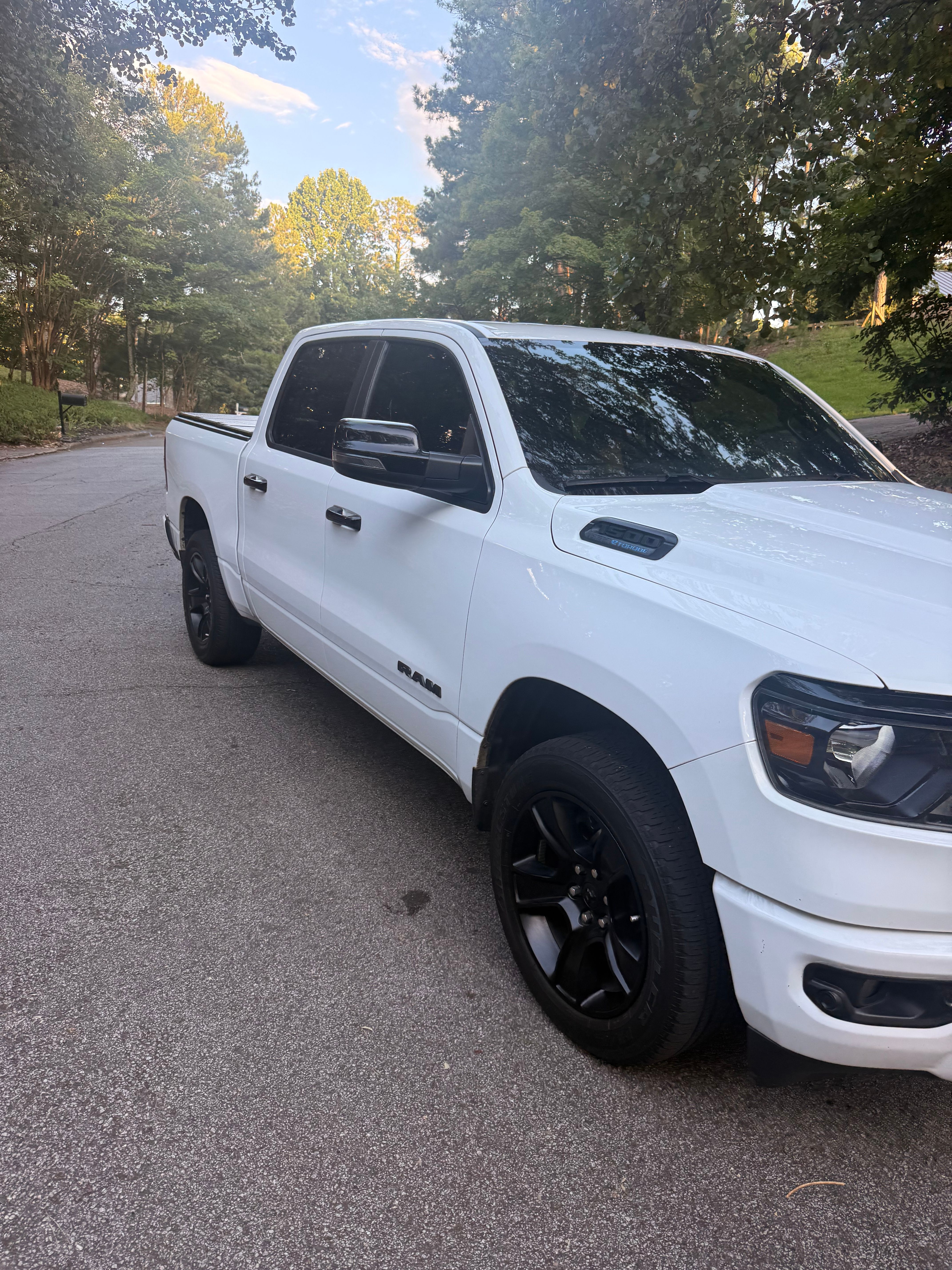 Used 2024 RAM 1500 Big Horn AWD/4WD image 4