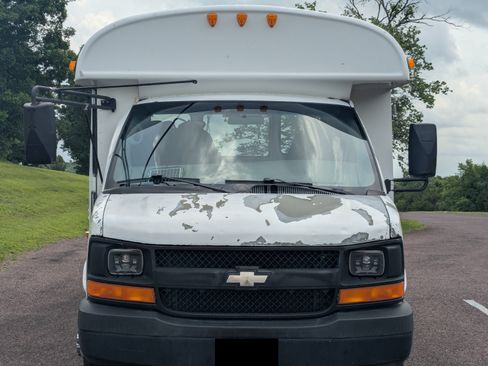 Used 2005 Chevrolet Express 3500 w/ School Bus Package RWD image 5
