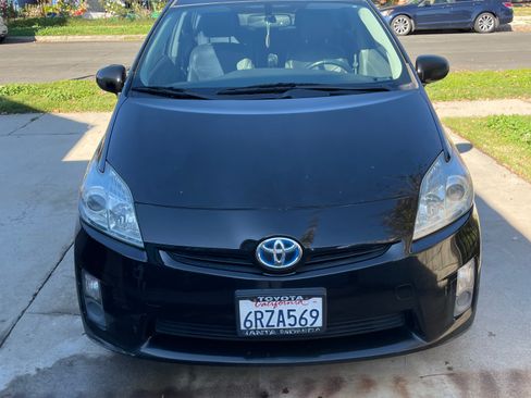 Used 2011 Toyota Prius One image 9