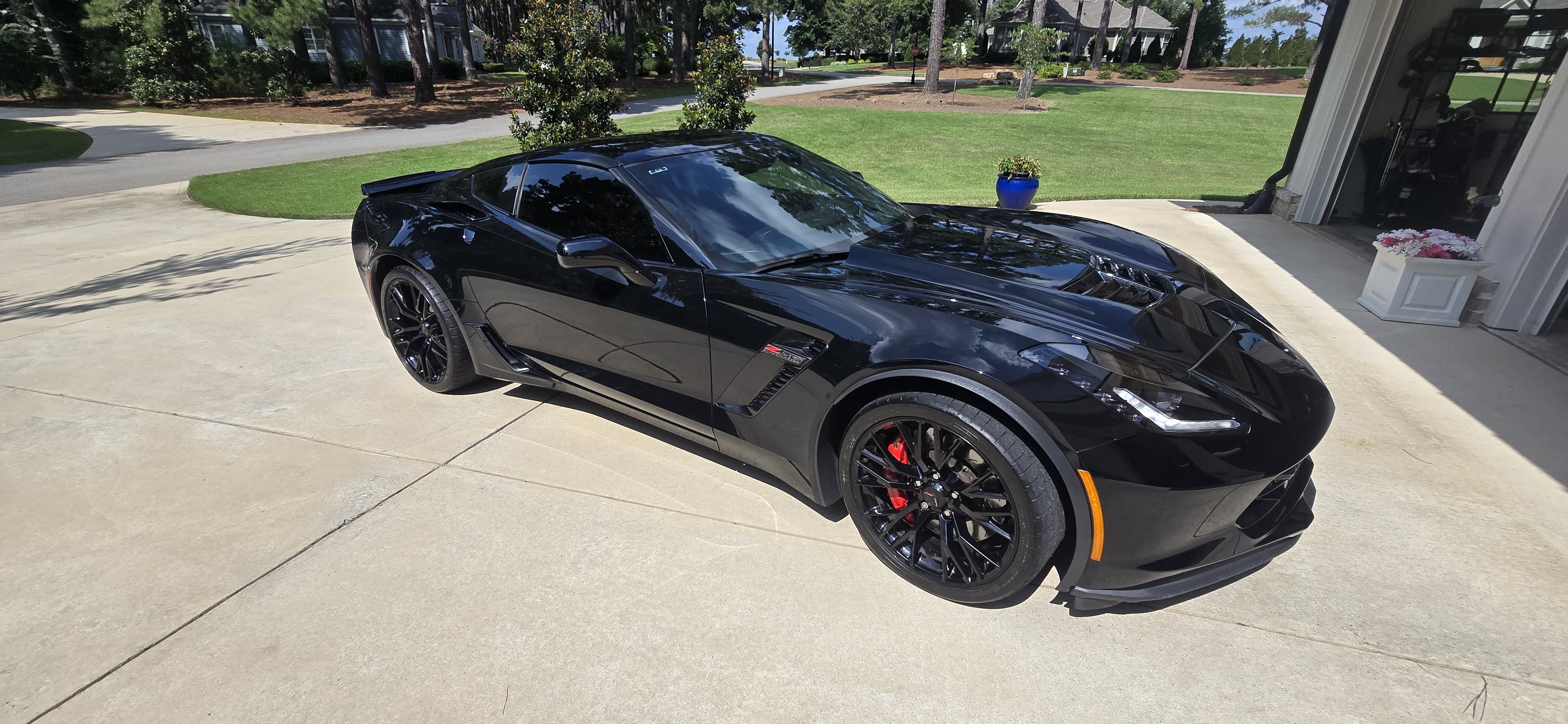 Used 2016 Chevrolet Corvette Z06 w/ 3LZ Preferred Equipment Group RWD image 19