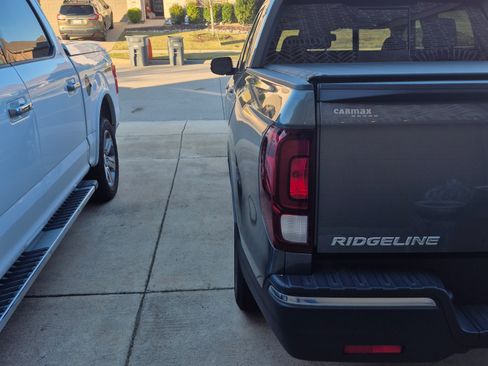 Used 2019 Honda Ridgeline RTL-T image 12