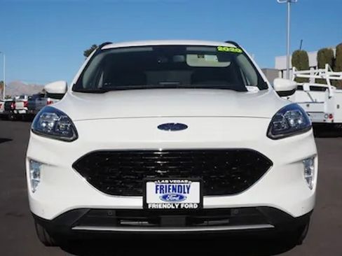 Used 2020 Ford Escape Titanium FWD image 2