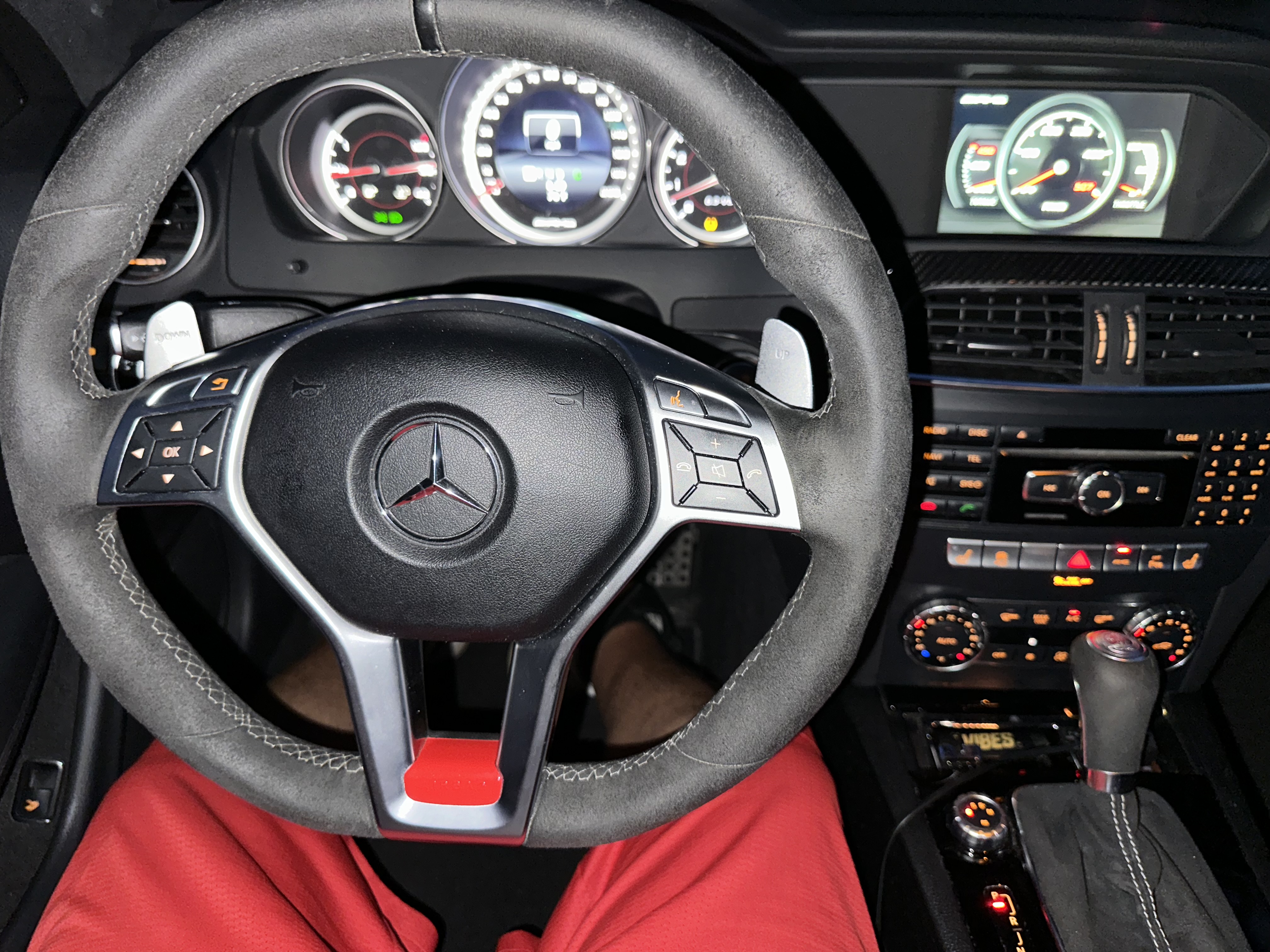 Used 2015 Mercedes-Benz C 63 AMG Coupe image 32