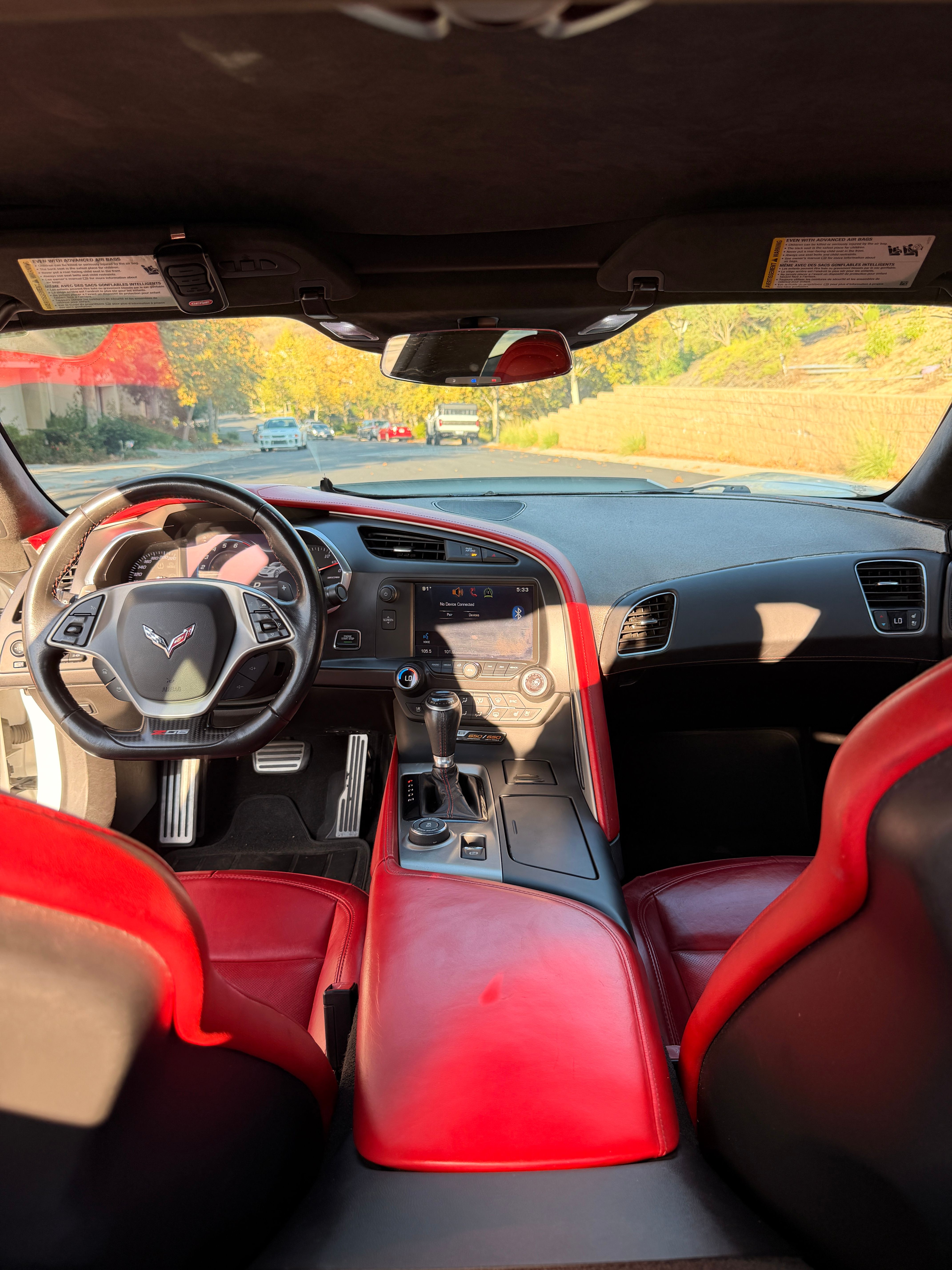 Used 2015 Chevrolet Corvette Z06 w/ 3LZ Preferred Equipment Group RWD image 17