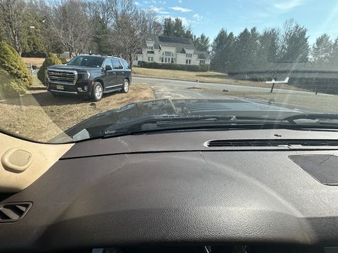 Used 2012 GMC Sierra 2500 Denali w/ Suspension Package, Off-Road image 18