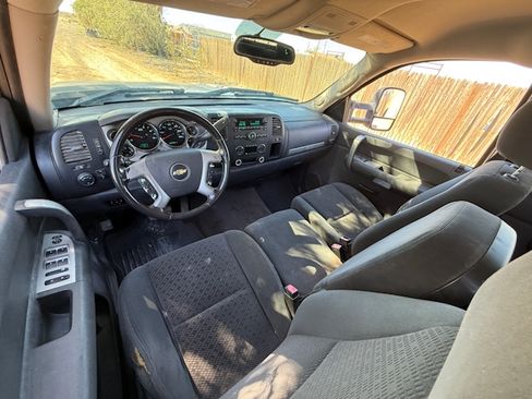 Used 2008 Chevrolet Silverado 2500 LT w/ 1LT Convenience Package image 22