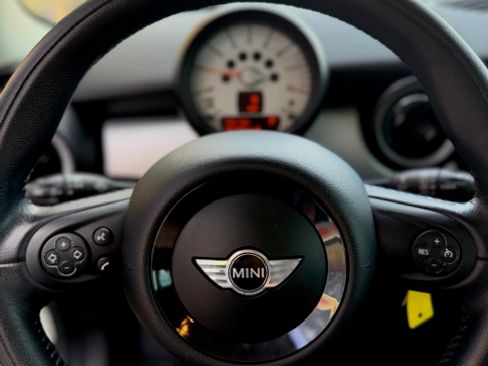 Used 2012 MINI Cooper Hardtop FWD image 10
