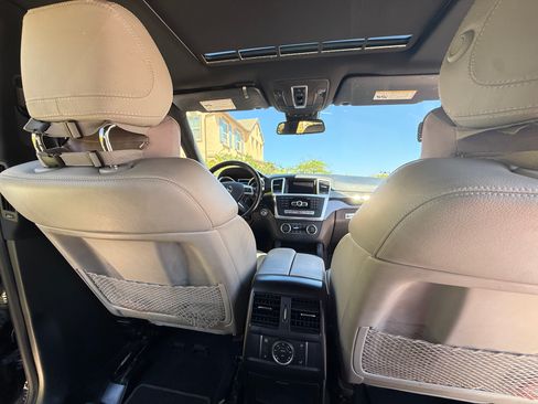 Used 2013 Mercedes-Benz ML 350 2WD image 19