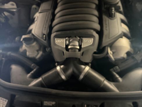 Used 2015 Porsche Panamera GTS image 14