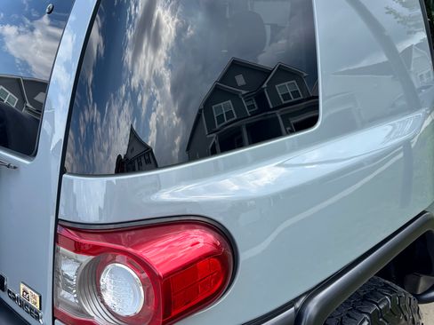 Used 2013 Toyota FJ Cruiser 4WD w/ Trail Teams Special Edition image 20