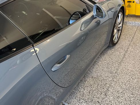 Used 2018 Porsche 911 Carrera image 10