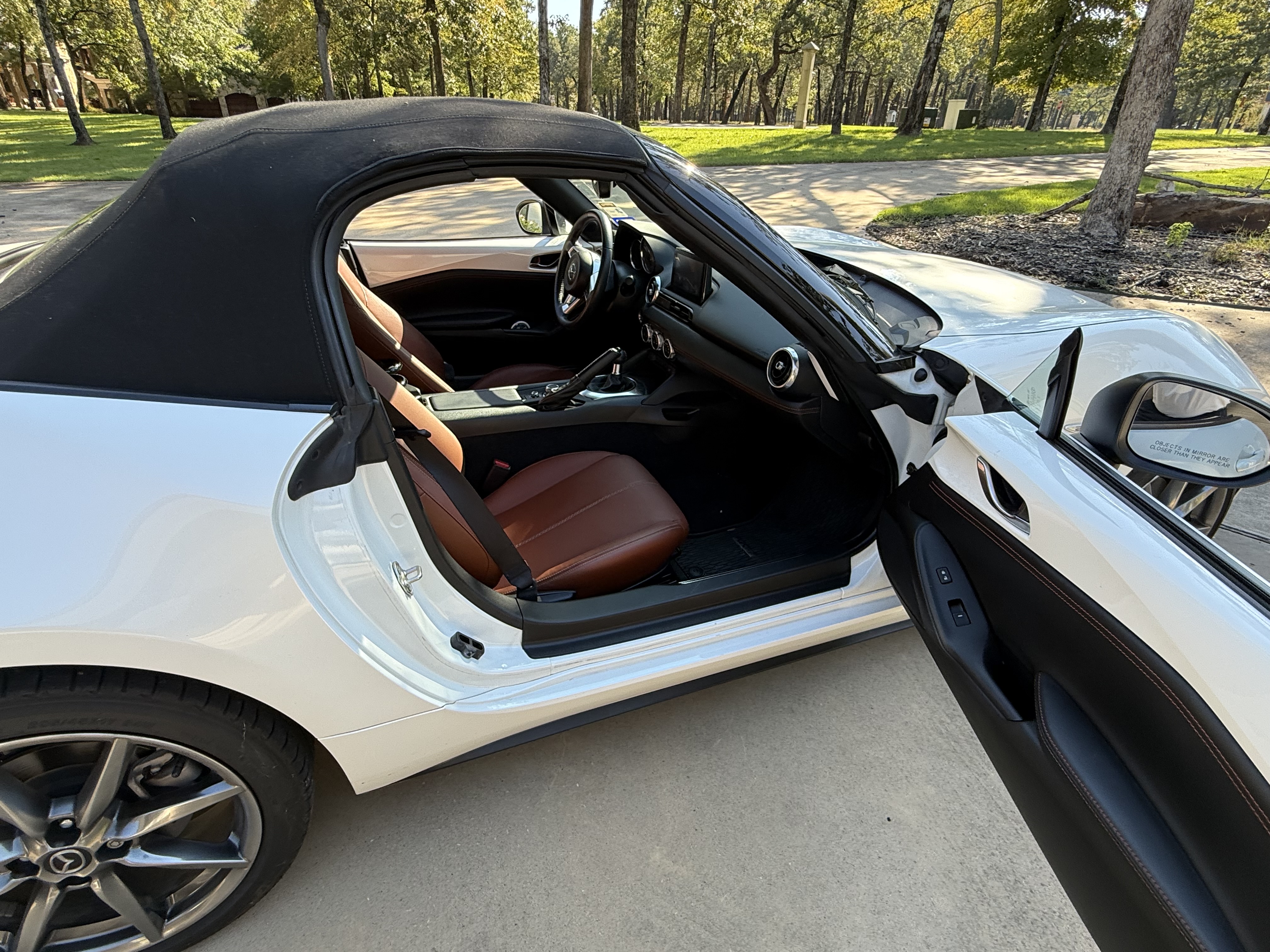 Used 2022 MAZDA MX-5 Miata Grand Touring w/ Weather Package RWD image 14