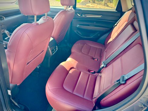 Used 2024 MAZDA CX-5 Carbon Edition image 5