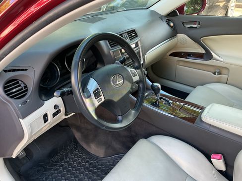 Used 2013 Lexus IS 250 AWD w/ Premium Pkg image 6