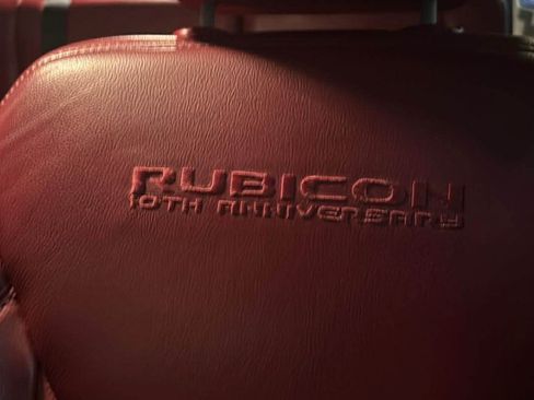 Used 2013 Jeep Wrangler Unlimited Rubicon image 5