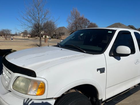 Used 2003 Ford F150 XL image 4