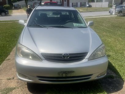 Used 2004 Toyota Camry LE