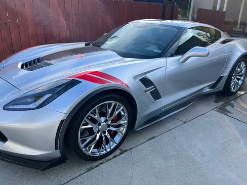 Used 2017 Chevrolet Corvette Grand Sport image 1
