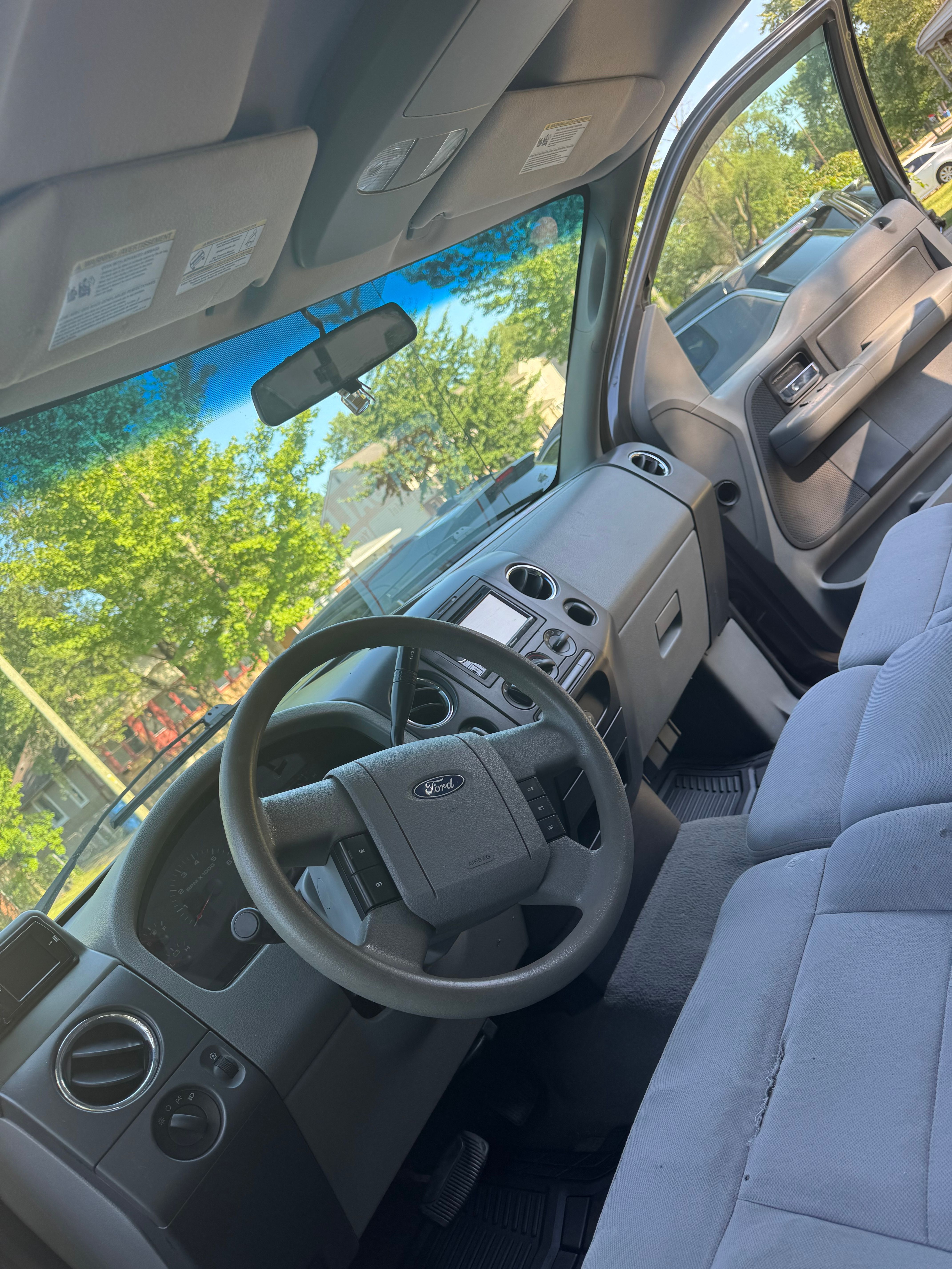 Used 2005 Ford F150 XLT AWD/4WD image 20