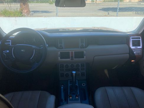 Used 2006 Land Rover Range Rover HSE image 6