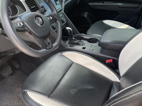 Used 2018 Volkswagen Atlas S FWD image 8