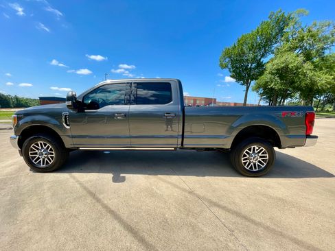 Used 2019 Ford F250 Lariat w/ Lariat Ultimate Package AWD/4WD image 10