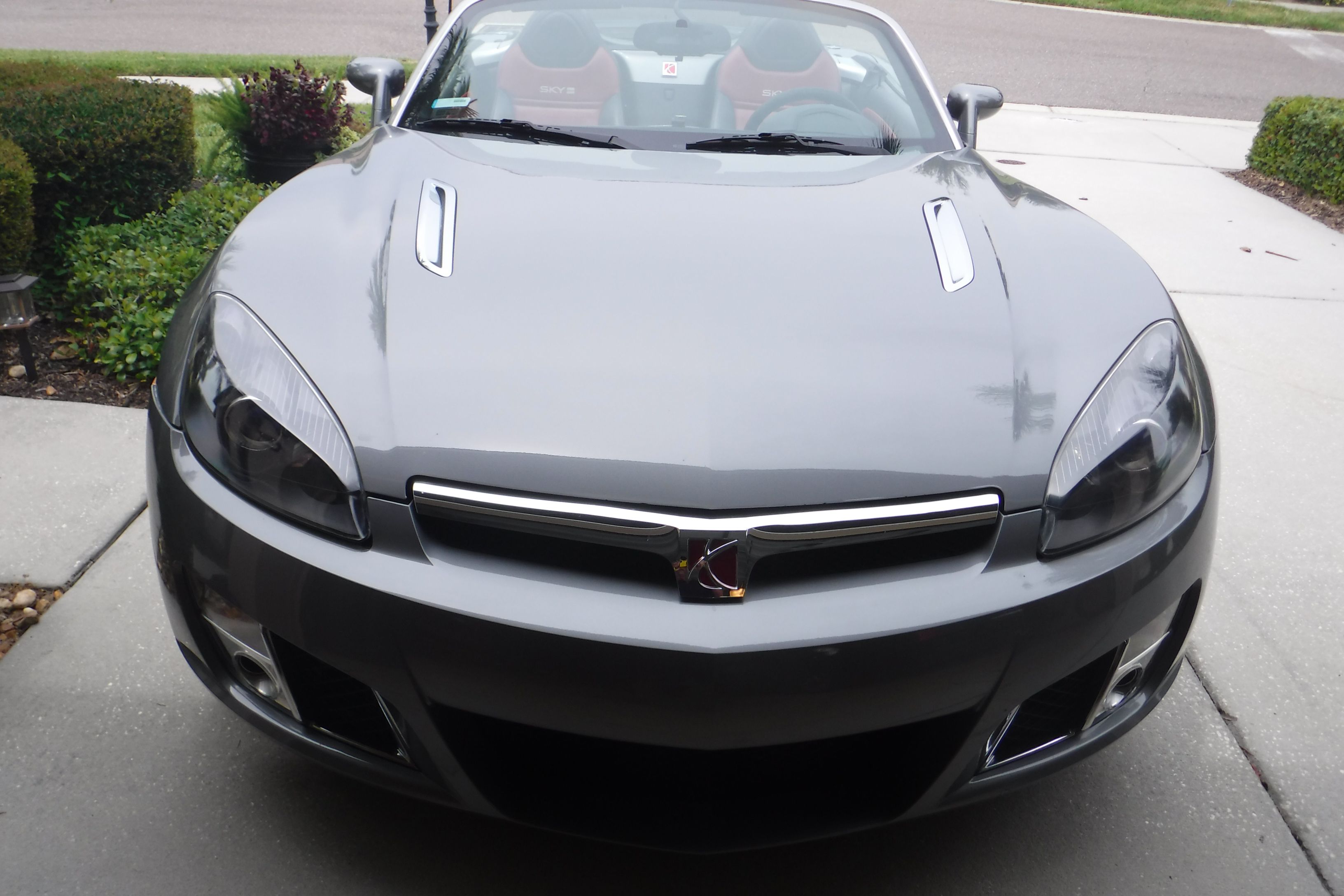 Used 2007 Saturn Sky Red Line RWD image 4