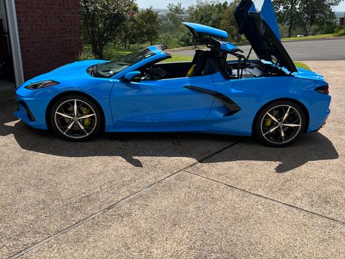 Used 2023 Chevrolet Corvette Stingray Preferred Conv w/ 2LT RWD image 8