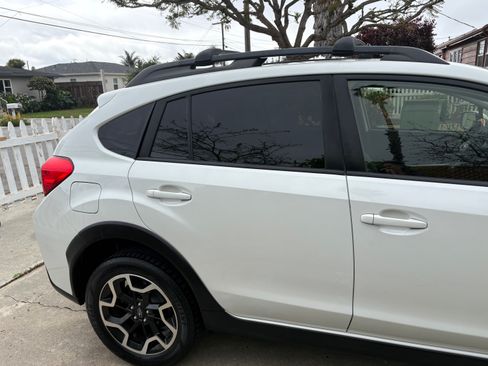 Used 2017 Subaru Crosstrek 2.0i Premium image 13