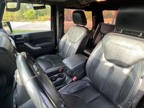 Used 2013 Jeep Wrangler Rubicon w/ Dual Top Group image 8