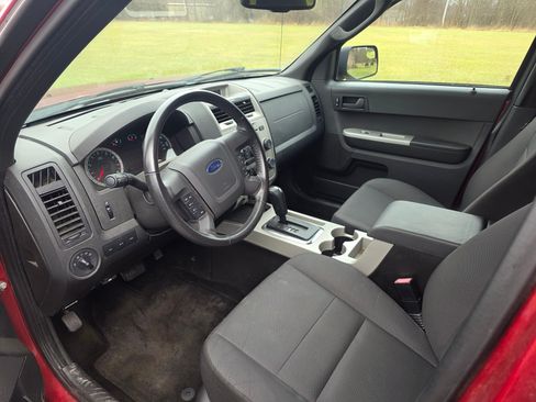Used 2012 Ford Escape XLT image 13