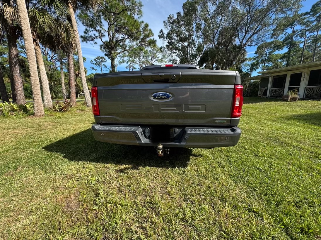 Used 2022 Ford F150 XLT w/ Equipment Group 302A High RWD image 14