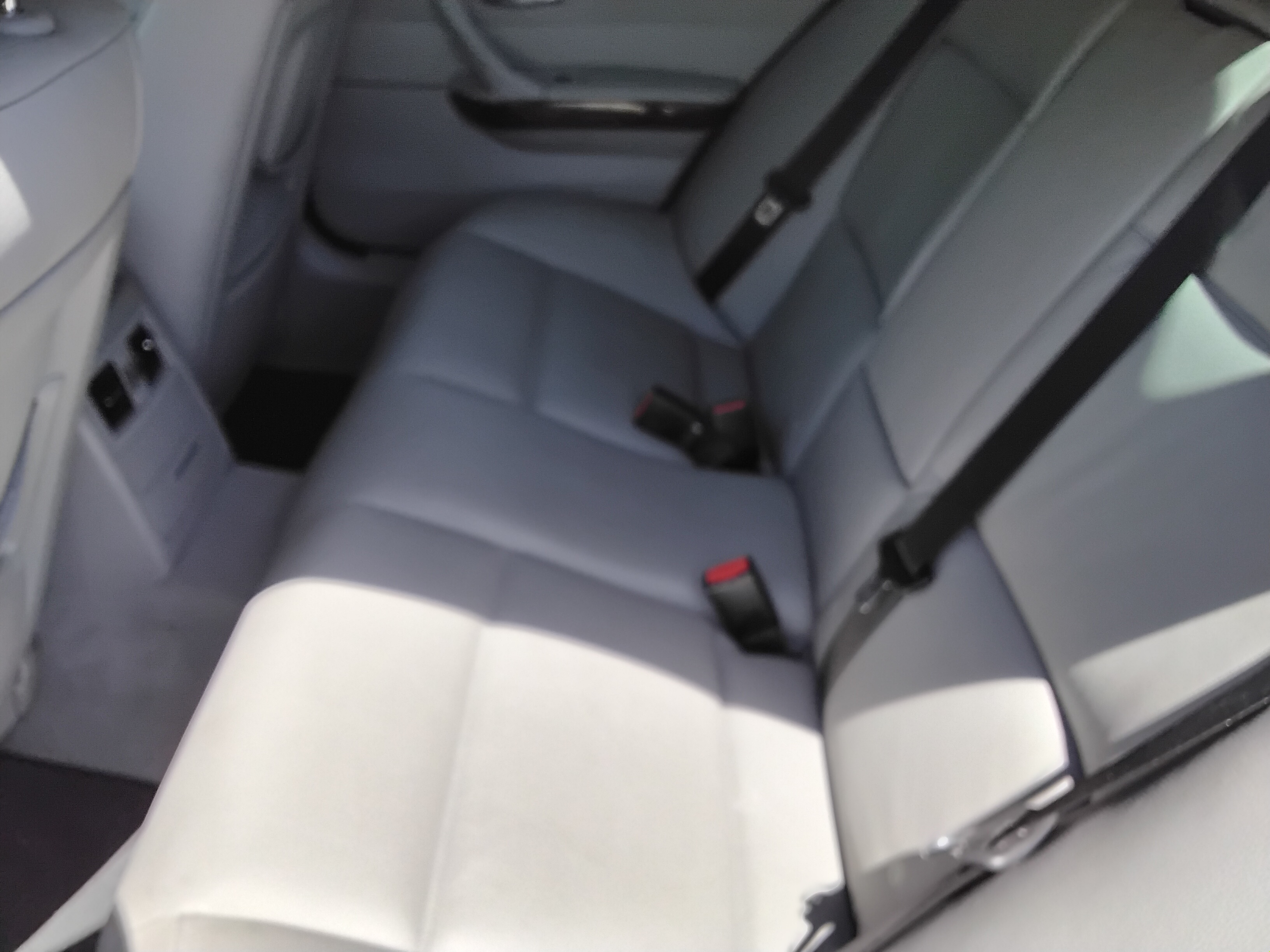 Used 2006 BMW 325i Sedan RWD image 22