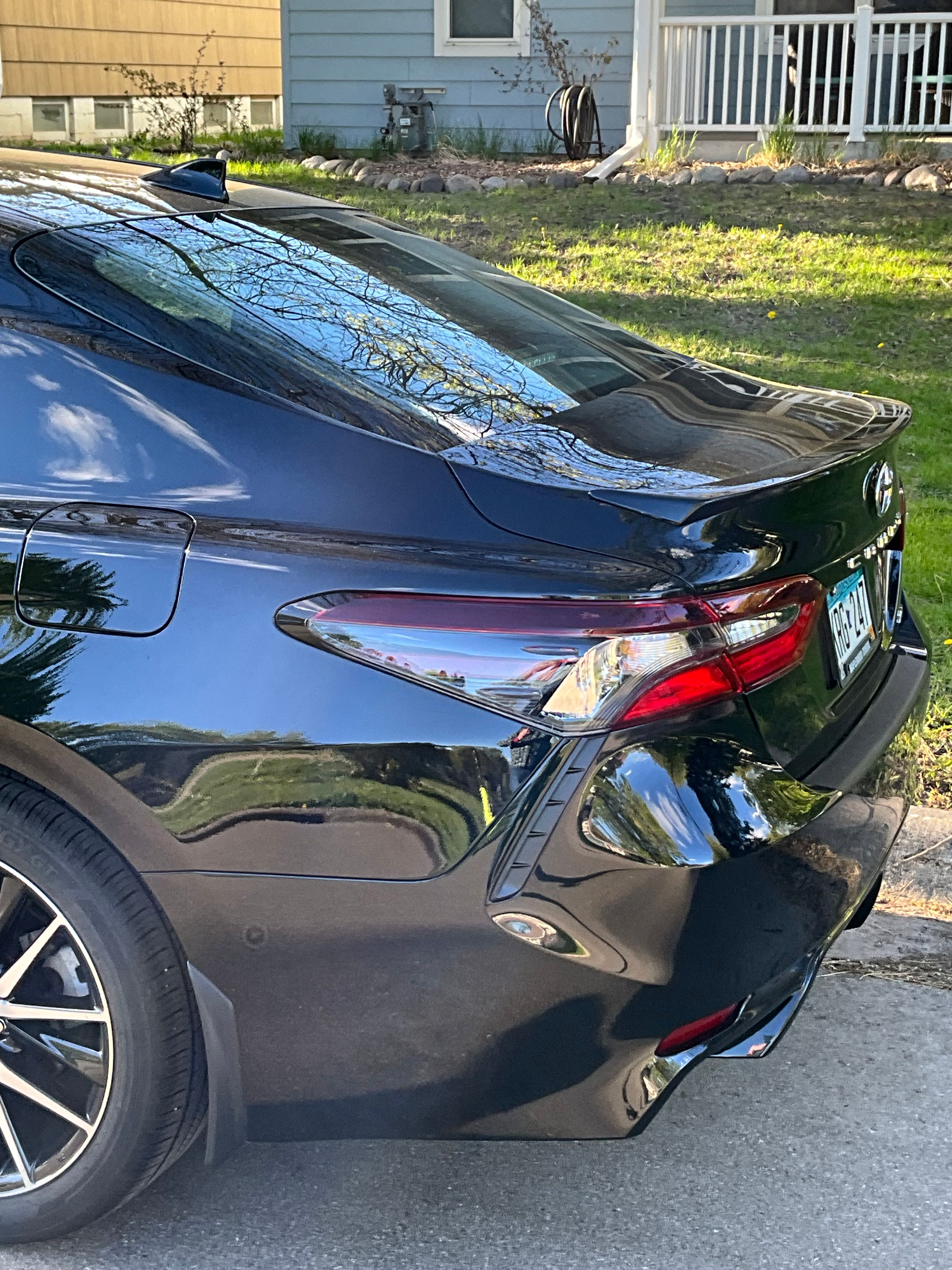 Used 2023 Toyota Camry SE FWD image 10