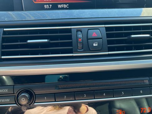 Used 2017 BMW 640i Coupe image 16