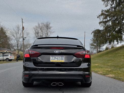 Used 2014 Ford Focus SE w/ SE Winter Package image 15