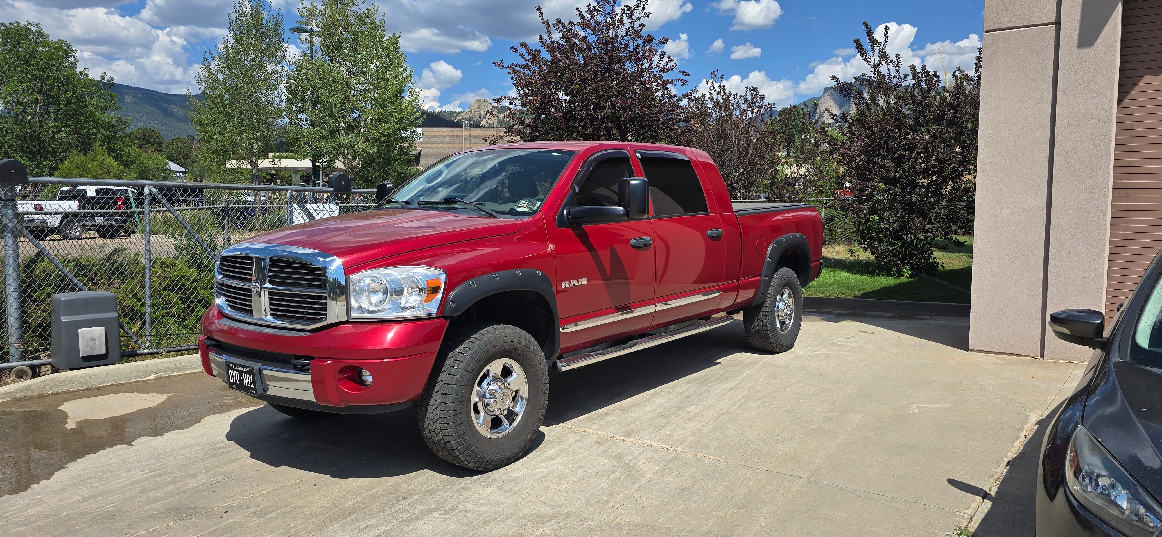 Used 2008 Dodge Ram 1500 Truck Laramie w/ Trailer Tow Group AWD/4WD image 1