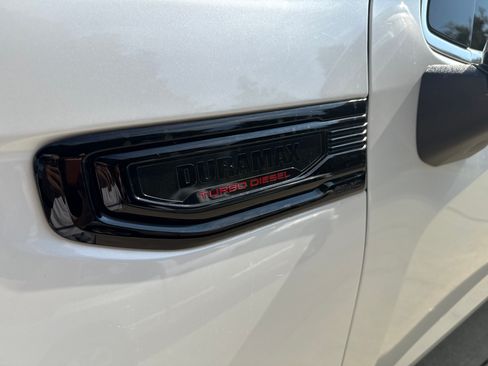 Used 2022 GMC Sierra 1500 Denali Ultimate image 5