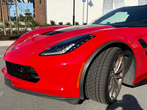 Used 2017 Chevrolet Corvette Grand Sport image 8