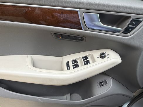 Used 2012 Audi Q5 3.2 Premium Plus AWD/4WD image 4