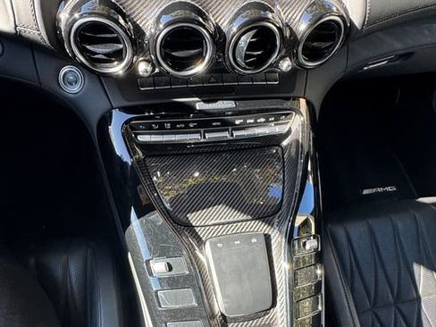 Used 2021 Mercedes-Benz AMG GT Roadster image 15