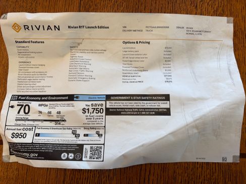 Used 2022 Rivian R1T Launch Edition image 18