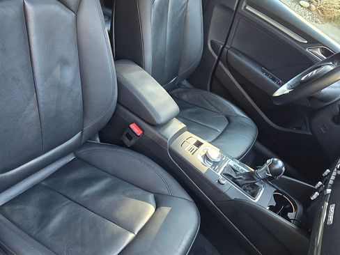 Used 2017 Audi A3 e-tron Premium Plus w/ Technology Package image 13