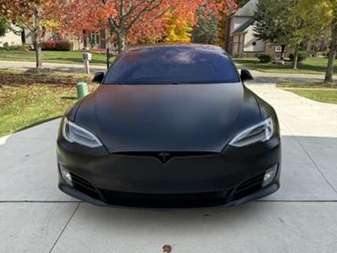 Used 2020 Tesla Model S AWD image 2