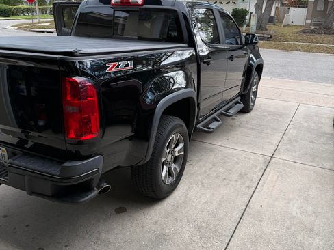 Used 2017 Chevrolet Colorado Z71 w/ LPO, Gearon Divider Package image 4